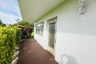 8 Grantham D, Deerfield Beach, FL 33442 - Photo 2