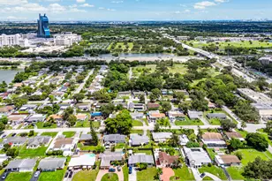 5811 SW 53rd Terrace, Davie, FL 33314 - Photo 36