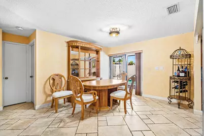 5811 SW 53rd Terrace, Davie, FL 33314 - Photo 10