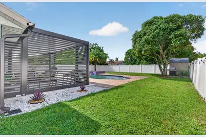 4858 Classic Drive, West Palm Beach, FL 33417 - Photo 6