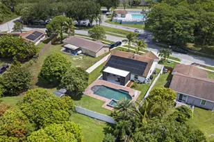 4858 Classic Dr, West Palm Beach, FL 33417 - Photo 18