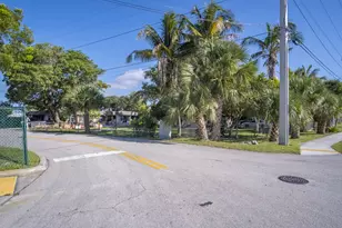 1207 Milfred St, Delray Beach, FL 33444 - Photo 4
