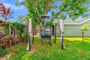 7461 NW 35th St, Lauderhill, FL 33319 - Photo 40