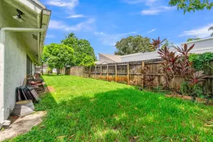 7461 NW 35th St, Lauderhill, FL 33319 - Photo 38