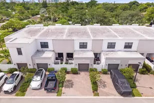 405 NW 17th St, Fort Lauderdale, FL 33311 - Photo 32