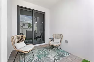405 NW 17th St, Fort Lauderdale, FL 33311 - Photo 14