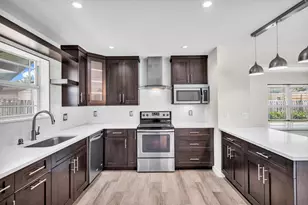 921 SE 15th Ct, Deerfield Beach, FL 33441 - Photo 12