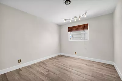 921 SE 15th Court, Deerfield Beach, FL 33441 - Photo 18