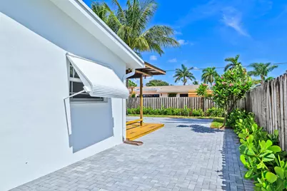 921 SE 15th Court, Deerfield Beach, FL 33441 - Photo 32