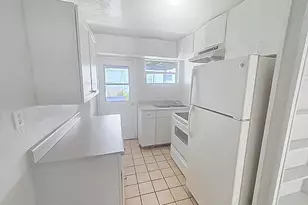 1111 N 21st St, Fort Pierce, FL 34950 - Photo 4