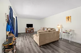 3124 SE Brook St, Stuart, FL 34997 - Photo 8