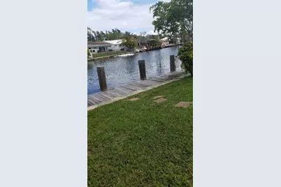 2801 NE 59th Court, Fort Lauderdale, FL 33308 - Photo 2