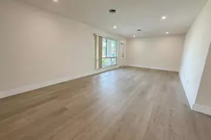 2020 NE 56th Ct, Fort Lauderdale, FL 33308 - Photo 2