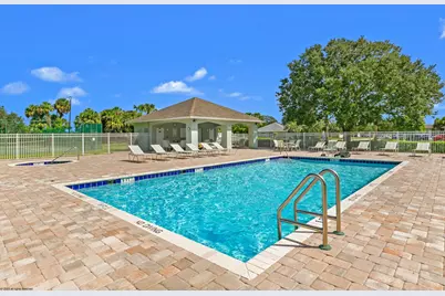 5765 W 1st Square SW, Vero Beach, FL 32968 - Photo 34