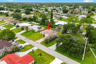 381 NE Surfside Ave, Port Saint Lucie, FL 34983 - Photo 54