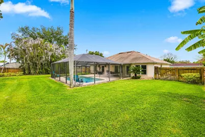 381 NE Surfside Avenue, Port Saint Lucie, FL 34983 - Photo 52