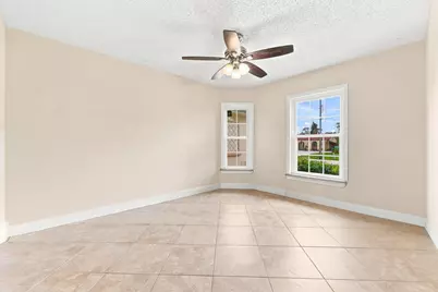381 NE Surfside Avenue, Port Saint Lucie, FL 34983 - Photo 24