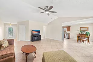 381 NE Surfside Ave, Port Saint Lucie, FL 34983 - Photo 16