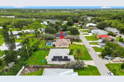 381 NE Surfside Avenue, Port Saint Lucie, FL 34983 - Photo 58