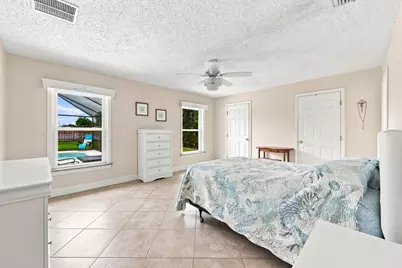 381 NE Surfside Avenue, Port Saint Lucie, FL 34983 - Photo 28