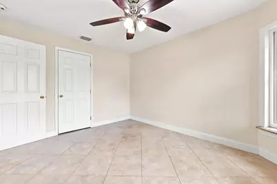 381 NE Surfside Avenue, Port Saint Lucie, FL 34983 - Photo 24