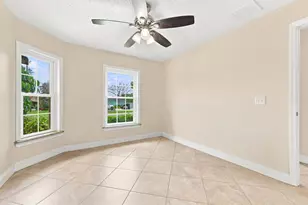 381 NE Surfside Ave, Port Saint Lucie, FL 34983 - Photo 26
