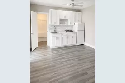 741 NE 16th Avenue #4, Fort Lauderdale, FL 33304 - Photo 2