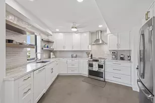 19800 N Sandpointe Bay N Dr N, Tequesta, FL 33469 - Photo 2