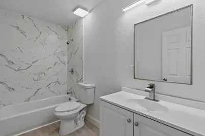 302 SW Kentwood Road, Port Saint Lucie, FL 34953 - Photo 22