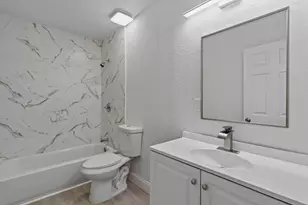 302 SW Kentwood Rd, Port Saint Lucie, FL 34953 - Photo 24