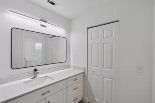 302 SW Kentwood Rd, Port Saint Lucie, FL 34953 - Photo 28