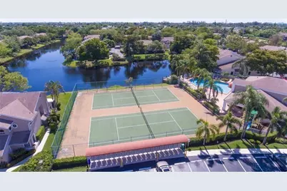 2269 Discovery Circle W, Deerfield Beach, FL 33442 - Photo 46
