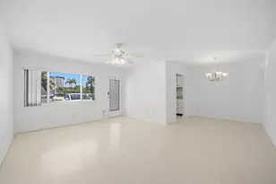111 Doolen Ct, North Palm Beach, FL 33408 - Photo 10