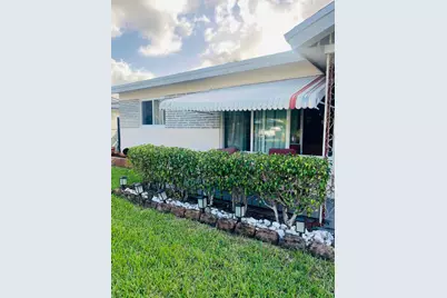 661 SW 29th Terrace #Room 3, Fort Lauderdale, FL 33312 - Photo 2