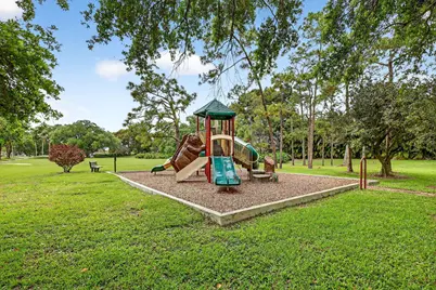 523 Brackenwood Place, Palm Beach Gardens, FL 33418 - Photo 34