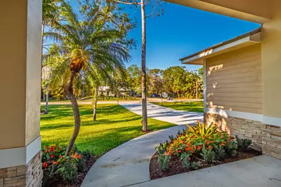 17602 63rd N, The Acreage, FL 33470 - Photo 12