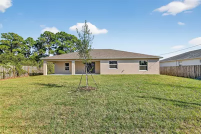 2826 SW South Calabria Circle, Port Saint Lucie, FL 34953 - Photo 4