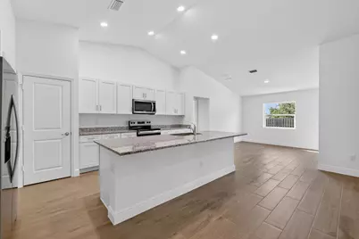 2826 SW South Calabria Circle, Port Saint Lucie, FL 34953 - Photo 14