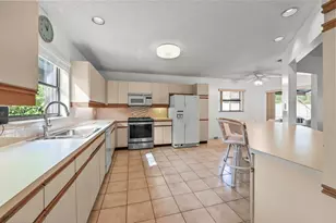 7131 NW 3rd Ave, Boca Raton, FL 33487 - Photo 14
