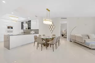 15811 Collins Ave, Sunny Isles Beach, FL 33160 - Photo 2