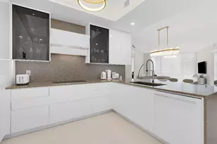 15811 Collins Ave, Sunny Isles Beach, FL 33160 - Photo 8