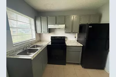 5006 Sanibel Avenue, Fort Pierce, FL 34951 - Photo 8