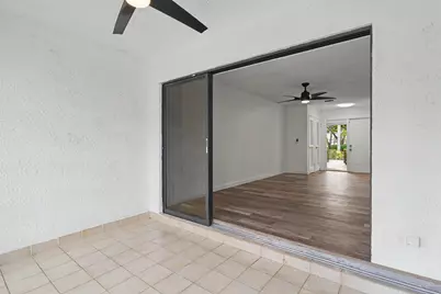 3405 Emerald Oaks Drive, Hollywood, FL 33021 - Photo 16