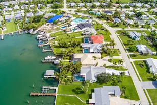 309 Fernandina St, Hutchinson Island, FL 34949 - Photo 36