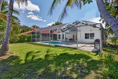 249 NW 48th Avenue, Deerfield Beach, FL 33442 - Photo 32