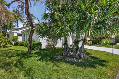 249 NW 48th Avenue, Deerfield Beach, FL 33442 - Photo 2
