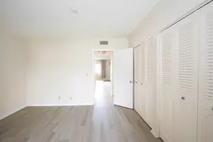 3240 Lake Osborne Dr, Lake Worth, FL 33461 - Photo 12