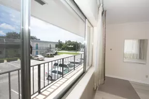 3240 Lake Osborne Dr, Lake Worth, FL 33461 - Photo 8