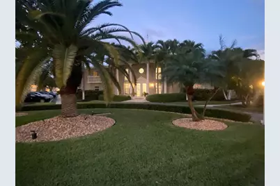 3201 NE 36th Street #17, Fort Lauderdale, FL 33308 - Photo 2