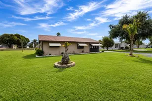 1095 Chobee Loop, Okeechobee, FL 34974 - Photo 2